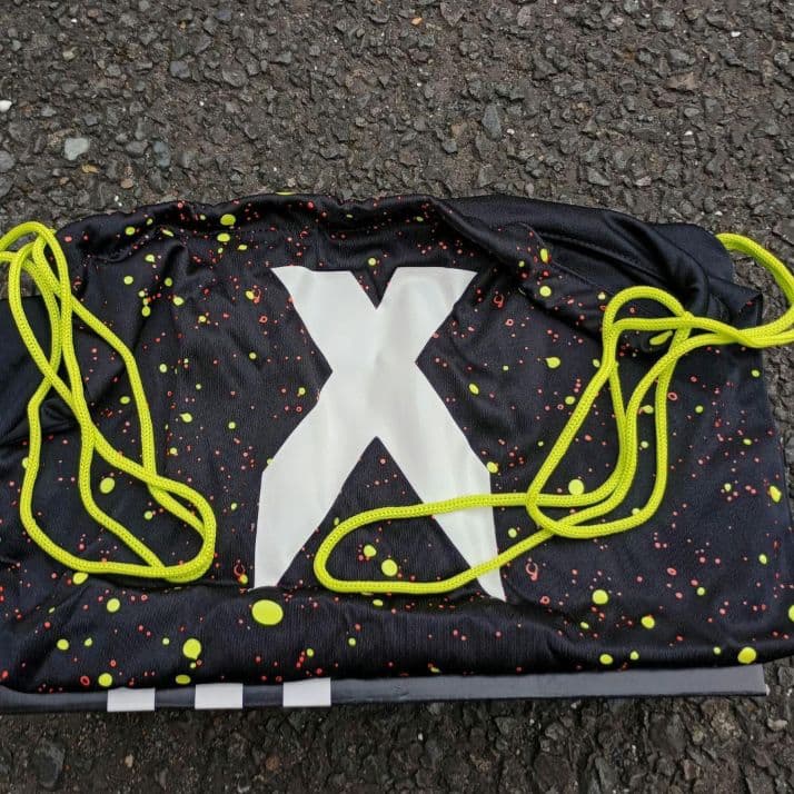 adidas ネオンイエロー サッカーシューズ