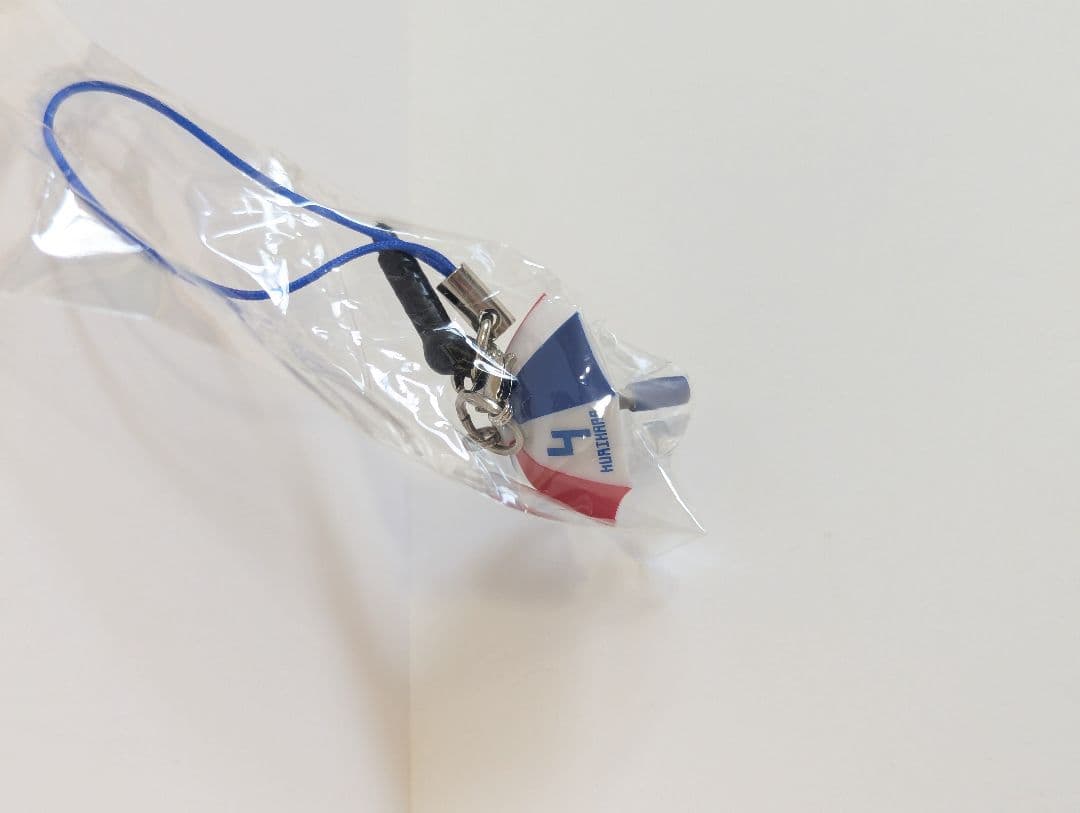 横浜F・マリノス ガチャ まとめ売り 102点 リボン59点 指人形15点 他