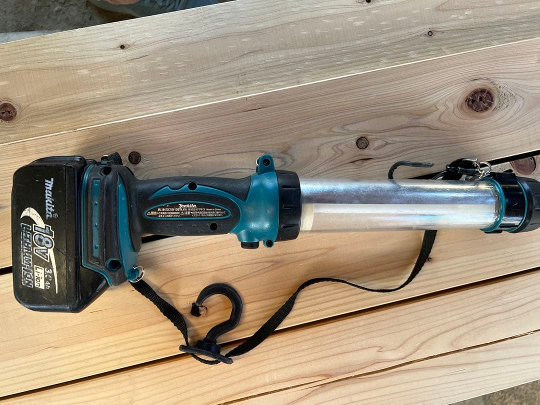 マキタ　ML184ライト