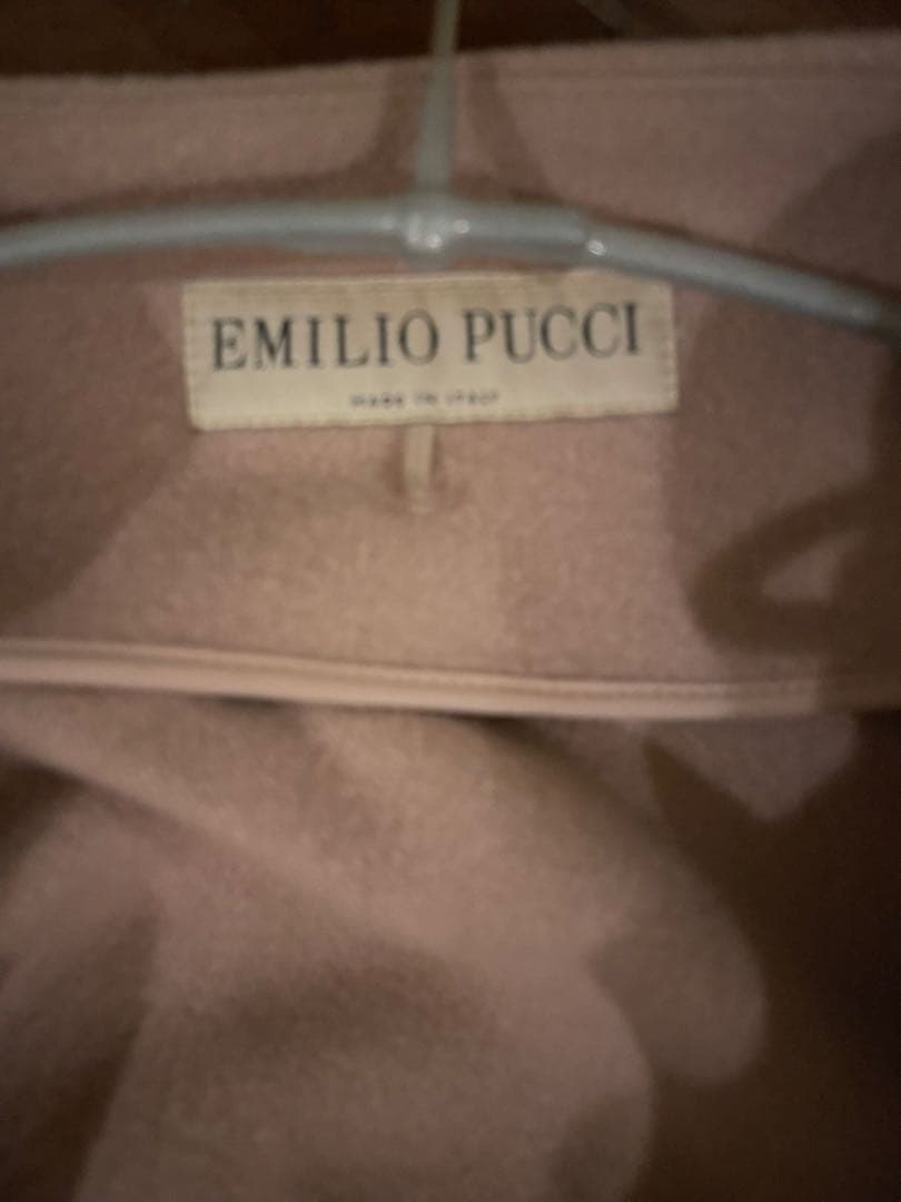 ピンクベージュ　ポンチョ　エミリオプッチ