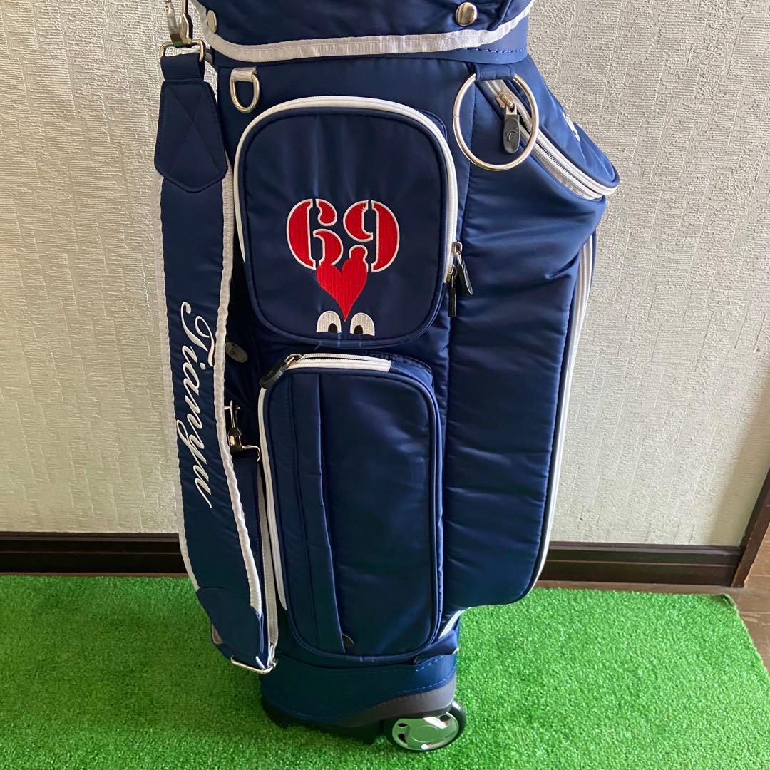 キャディバッグ　キャスター付き