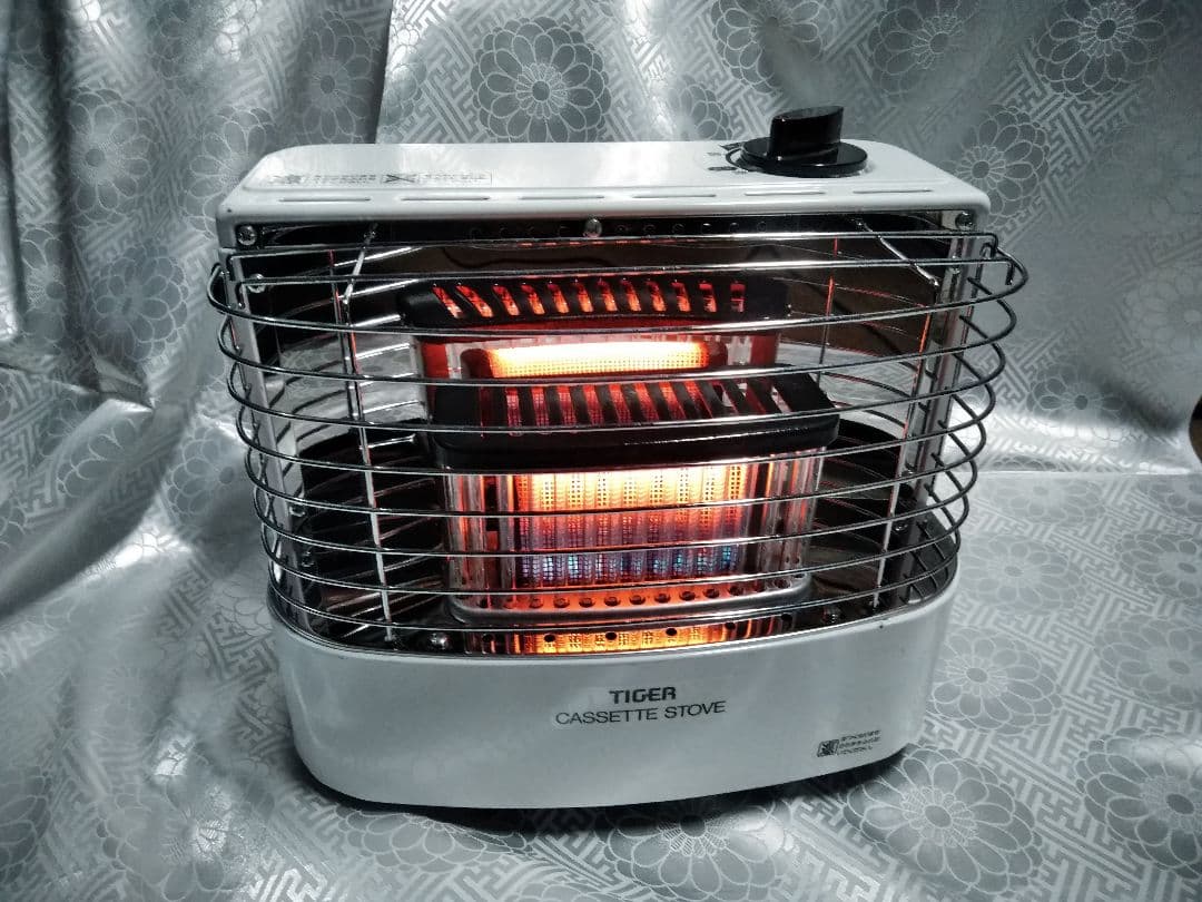 TIGER タイガーカセットガスストーブ CKS-0900 キャンプ アウトドア