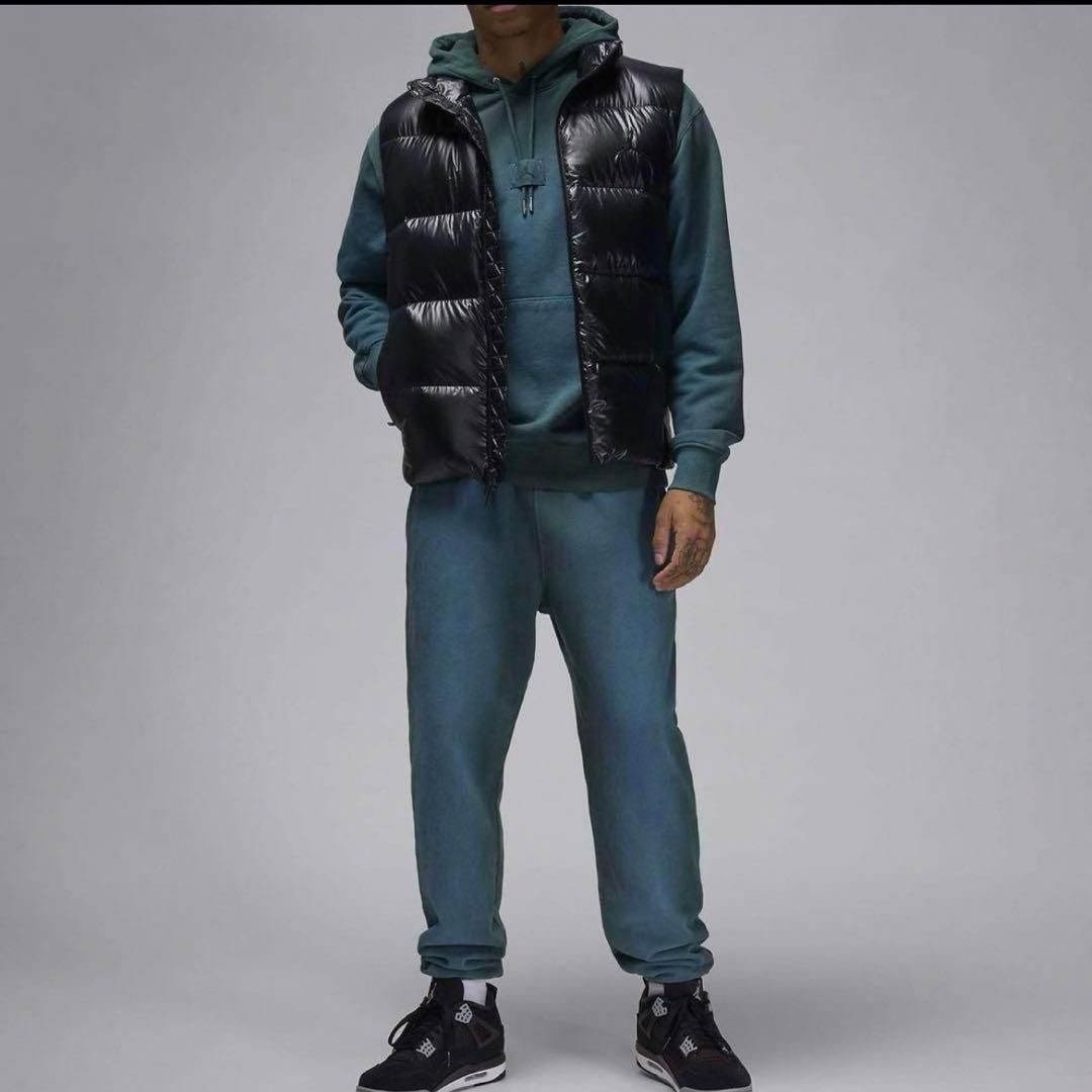 ジョーダン フライト メンズ ダウンベスト ブラック S 光沢