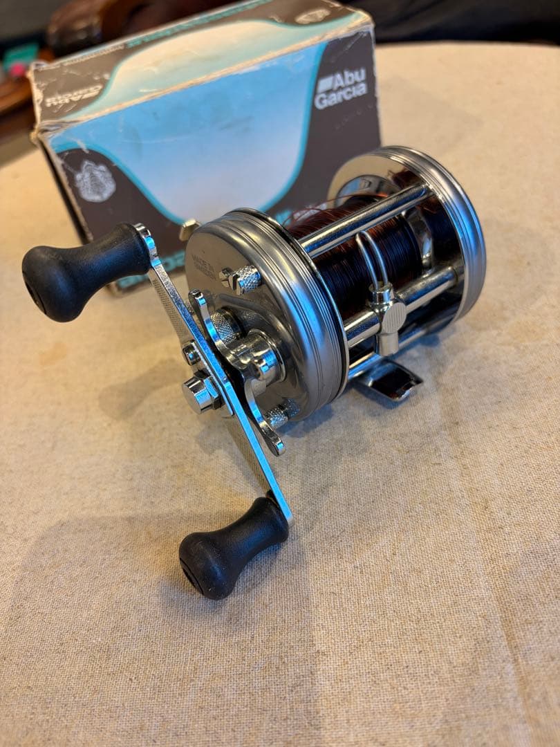 abu garcia アンバサダー 6500CS ロケット 右ハンドル 付属品