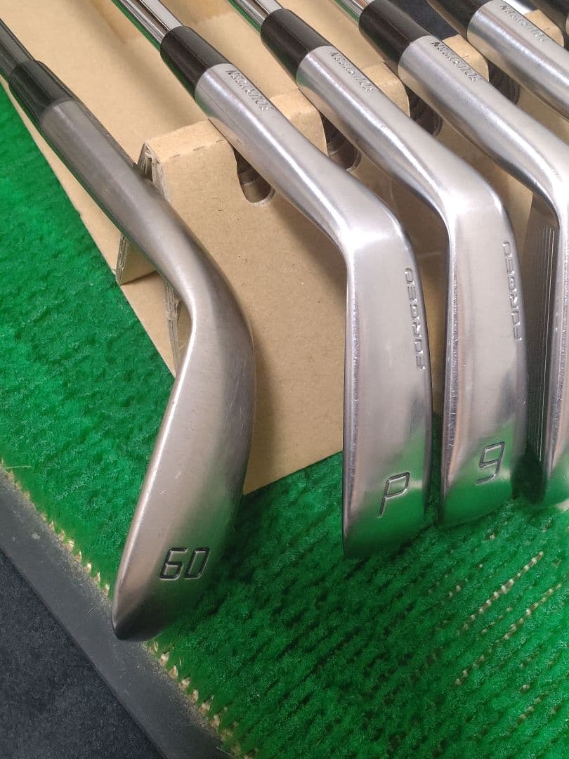 希少 フォーティーンTB5 NS750ネオ 2023モデル