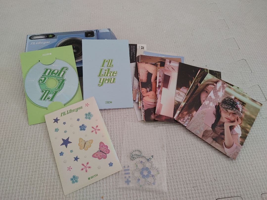 ILLIT アイリット　アルバム　CD