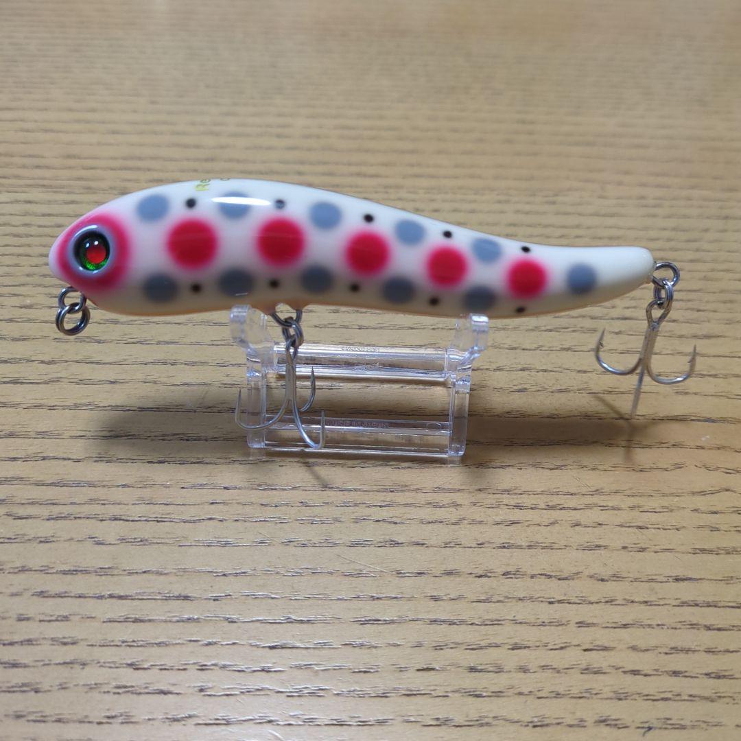 リバースクラフト チョップスリップ115 ペンシル ルアー です。