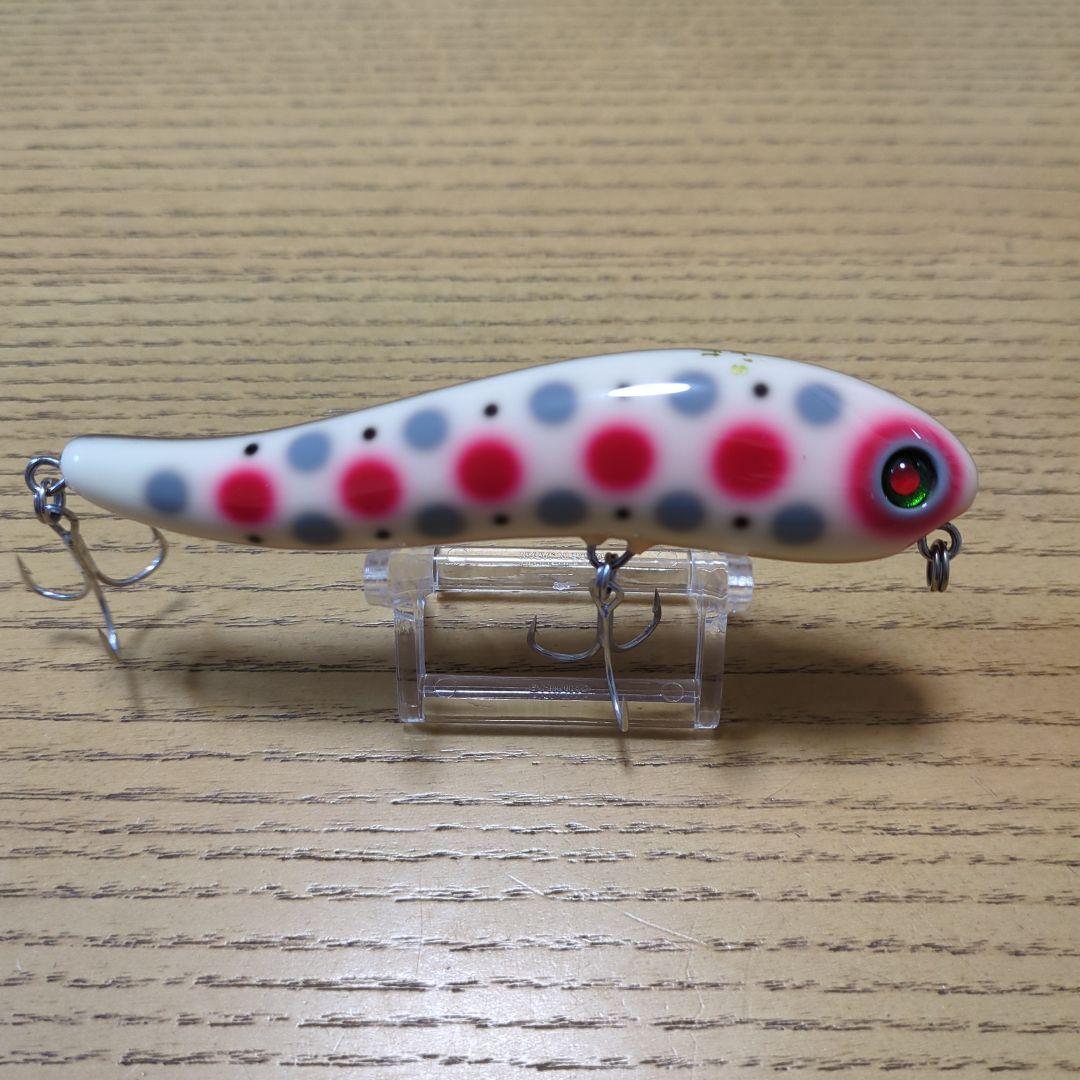 リバースクラフト チョップスリップ115 ペンシル ルアー です。