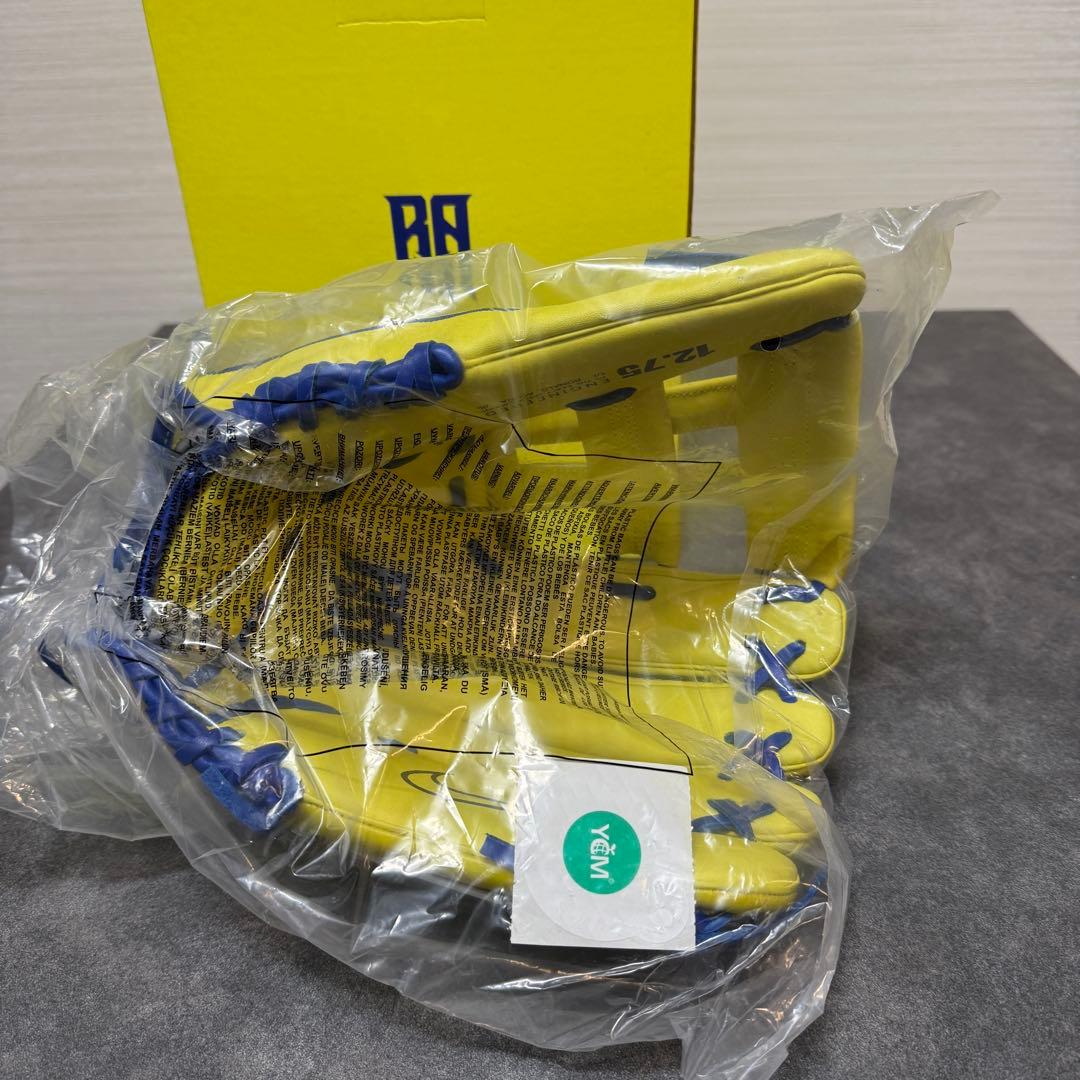 硬式グローブ ロナルド アクーニャ モデル イエロー ブルー ヴェイパーエリート