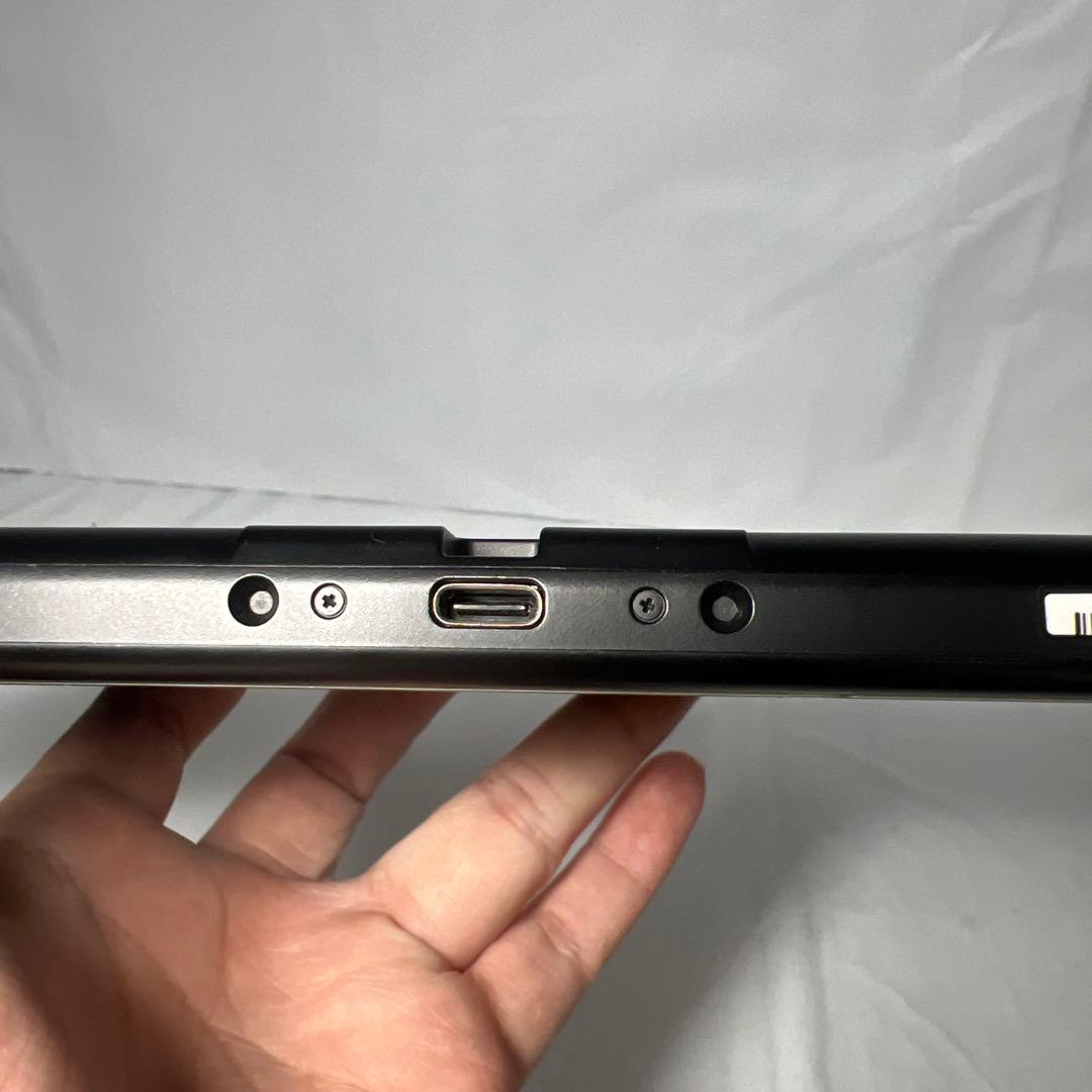 グレーのNintendo Switch本体、Joy-Con、ドック、充電器付き！