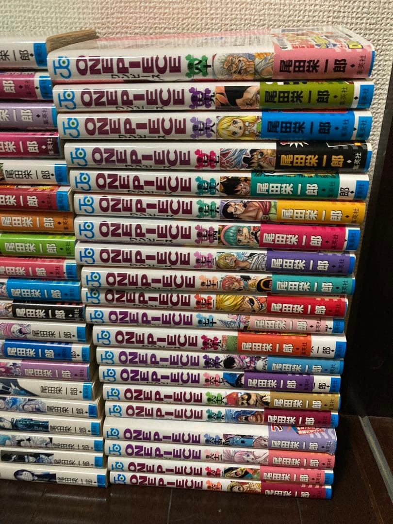 ワンピース　1〜82巻セット　漫画　おまけ付き　尾田栄一郎