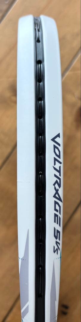 ボルトレイジ5VS UL1 グレイッシュホワイト