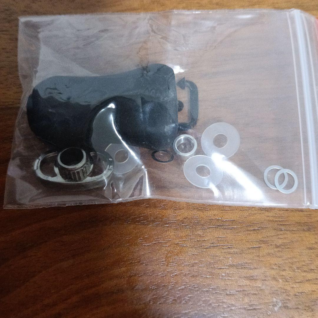 美品■カスタム■ダイワ 18 レガリス LT2500S-XH ゴメクサス部品