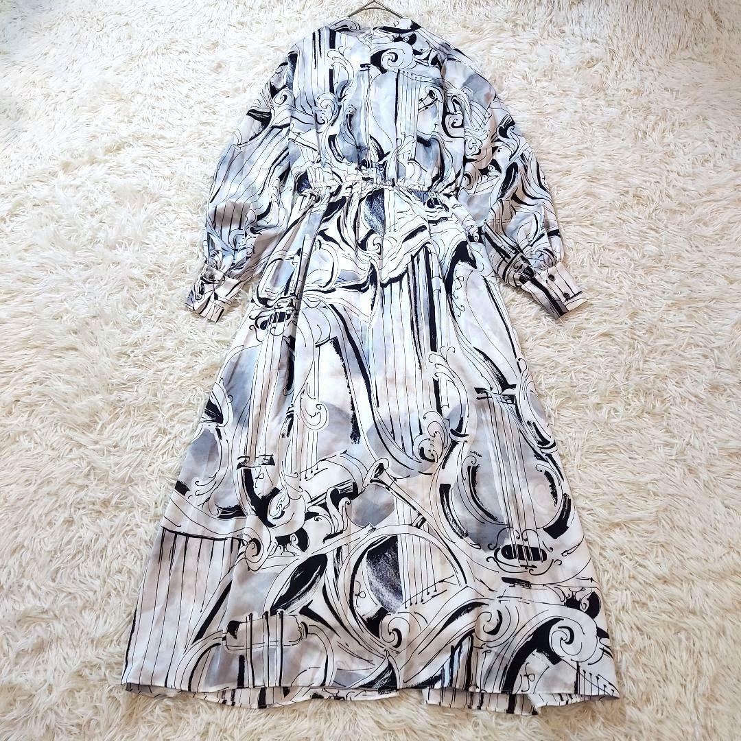 ダーマコレクション　美品　ロングワンピース　ツイストデザイン　上品　ウエストゴム