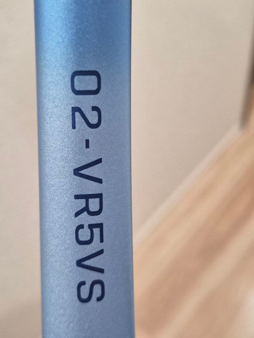 試打のみ　ヨネックス　新型ボルトレイジ５VS UXL1 新色　美品