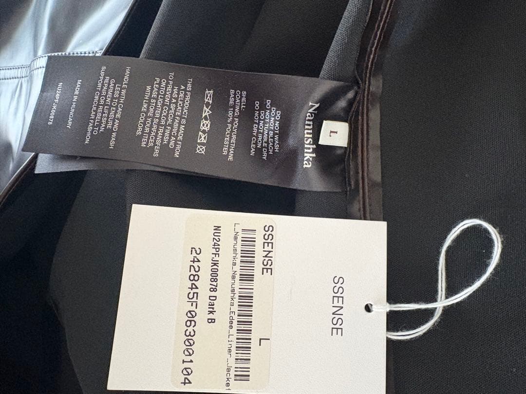 滝沢眞規子着用　ナヌーシュカ　nanushka アウター