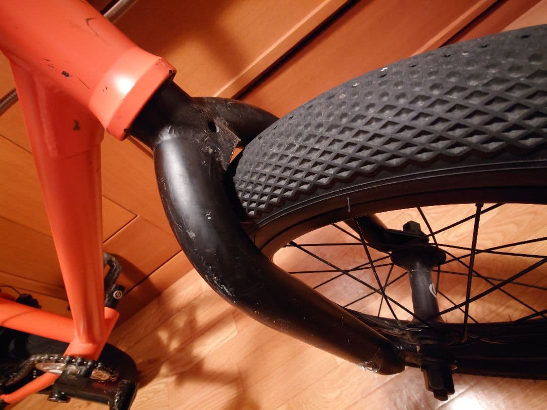 WETHE PEOPLE BMX 16インチ 室内保管　VANSタイヤ　ウィーザ