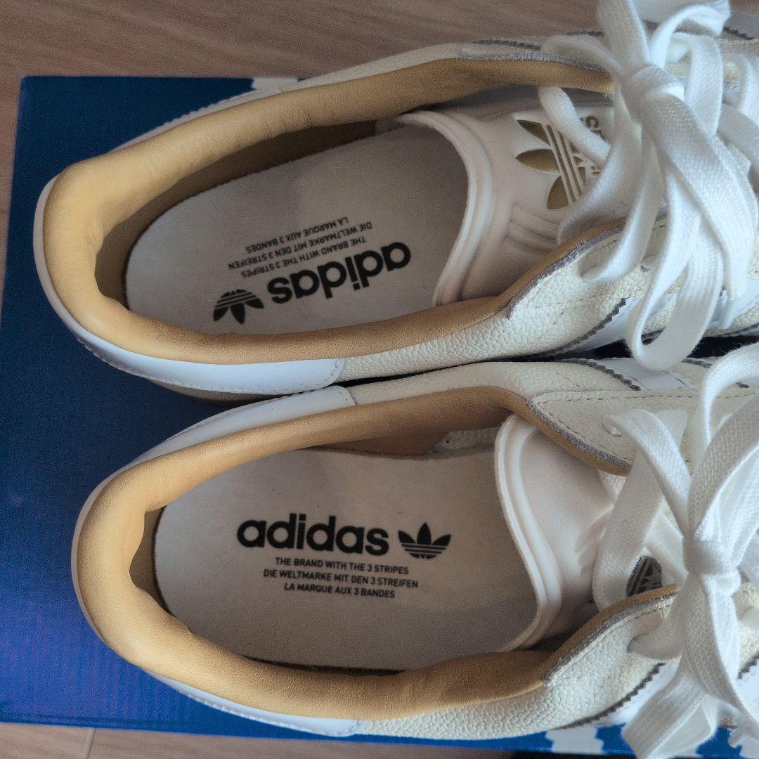 アディダス　ガゼル　ゴルフシューズ