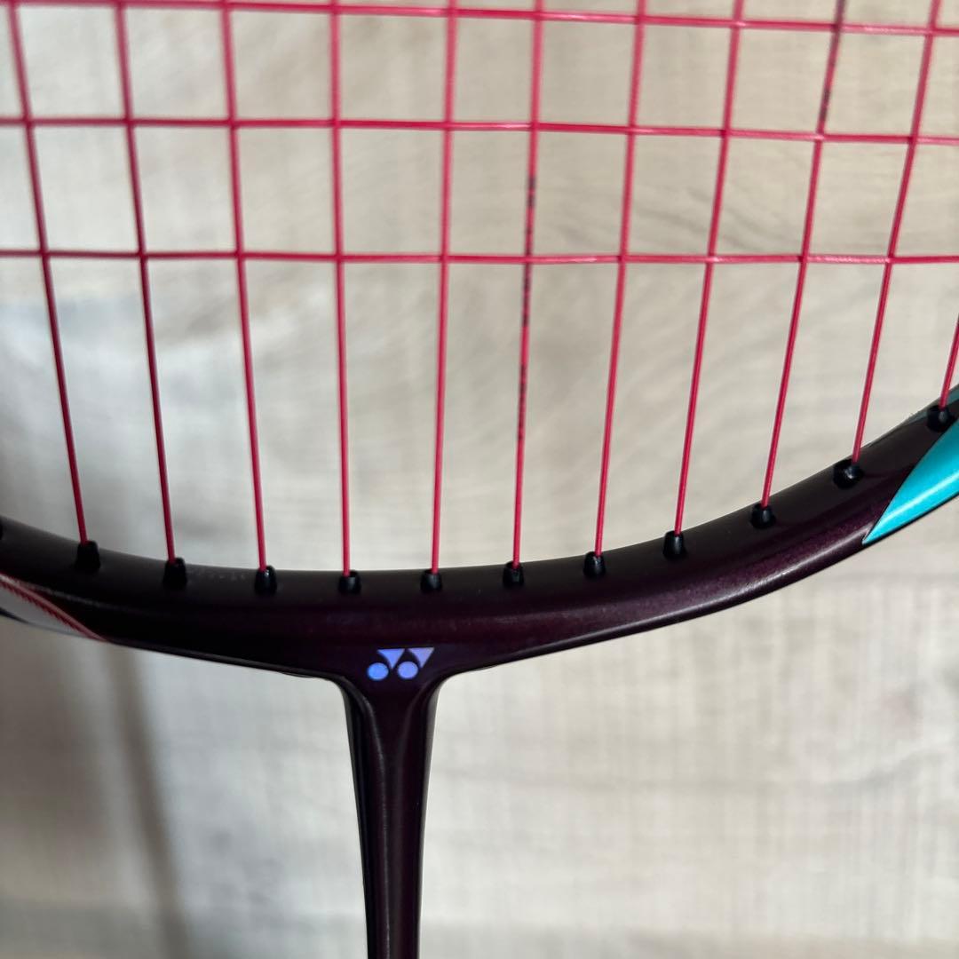 YONEX アストロクス100zzクレナイ バドミントンラケット 3UG5 2本