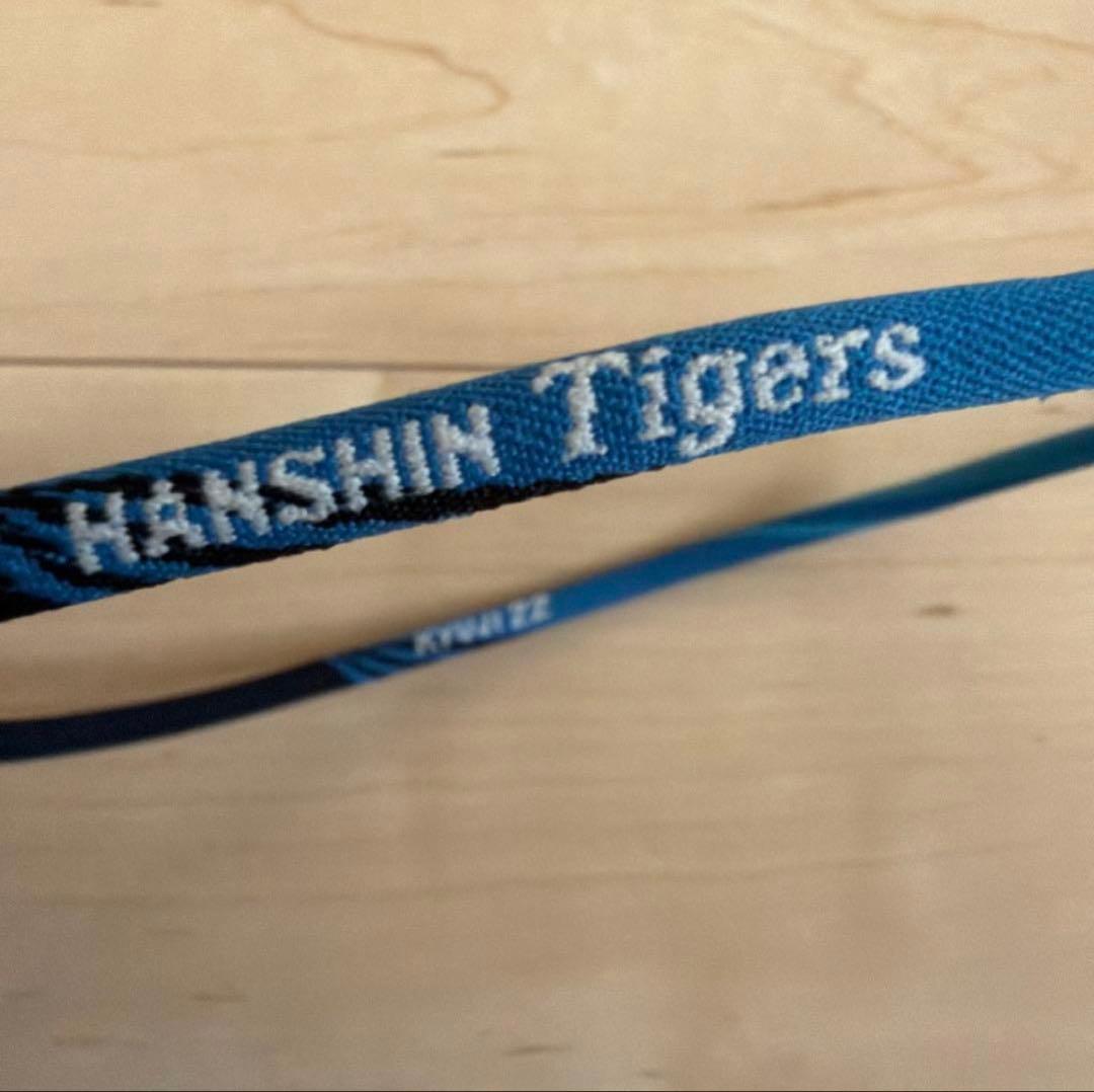 阪神タイガース　藤川ユニフォームＬサイズ　ファイテンネックレス付き