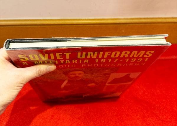 趣味・スポーツ・実用 Soviet Uniforms and Militaria 1917-1991