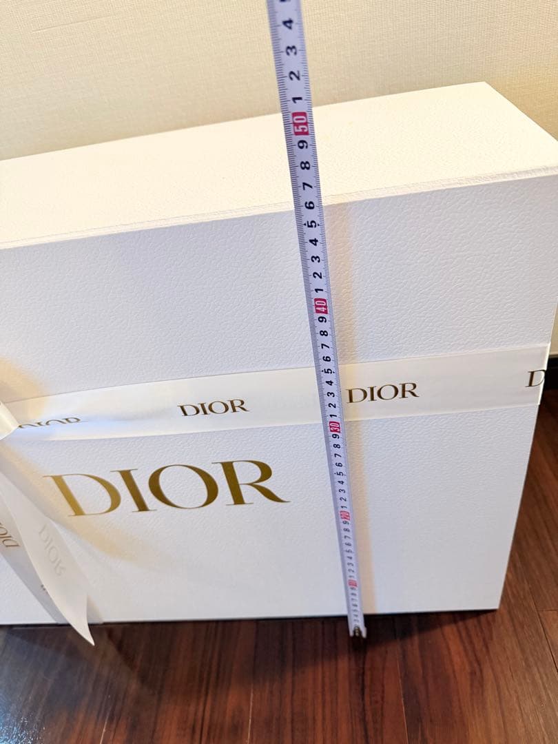 Dior日めくりカレンダー 新品未開封