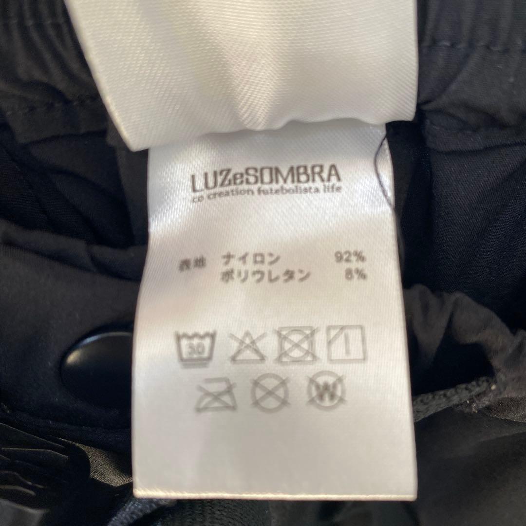 ★人気★ルースイソンブラ　ストレッチナイロンパンツ　黒　L