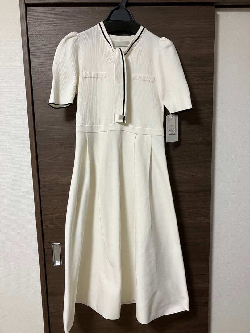 【新品未使用】CELFORDセルフォード♪ボウタイニットワンピース IVR 36