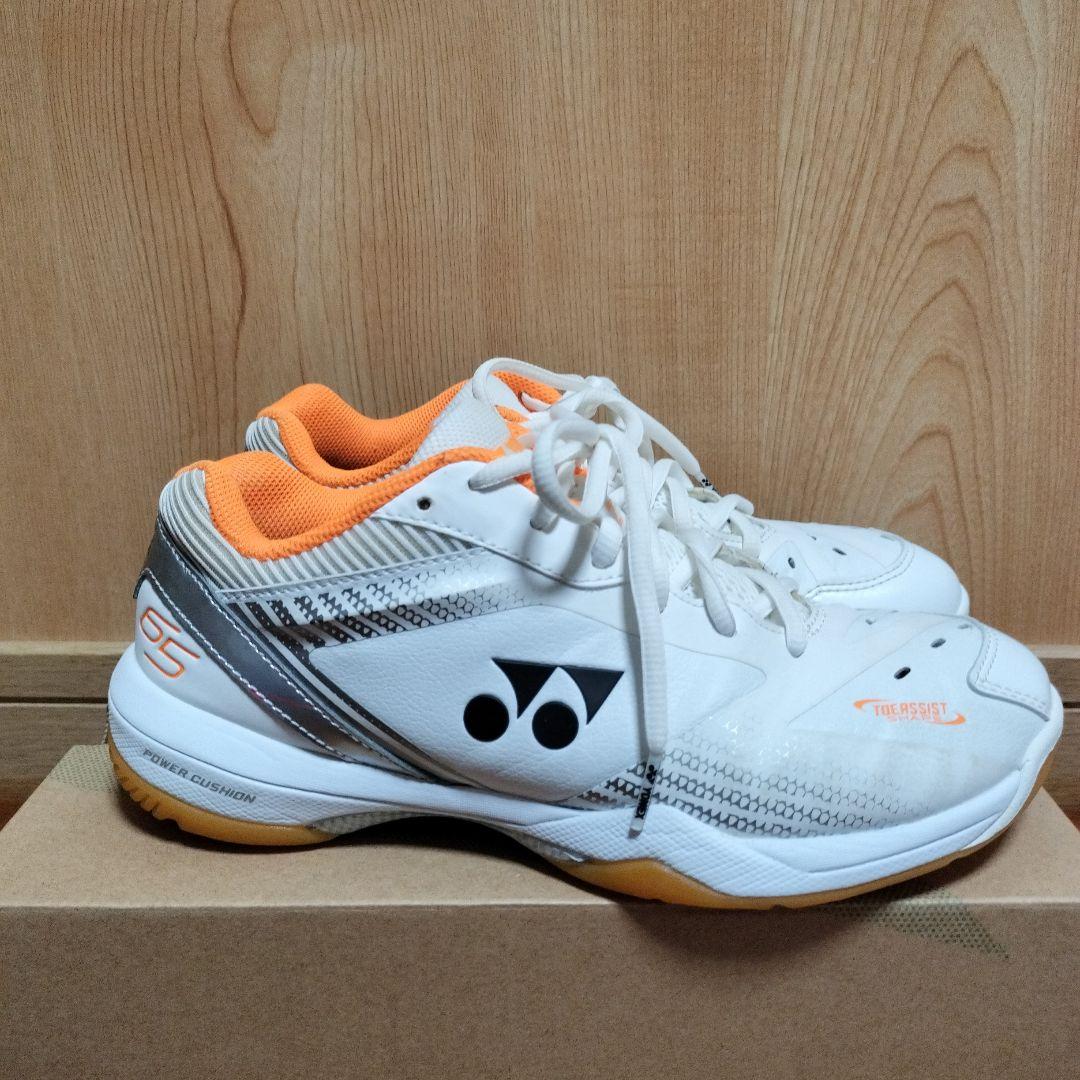 【美品】YONEX バドミントンシューズ65z／25cm