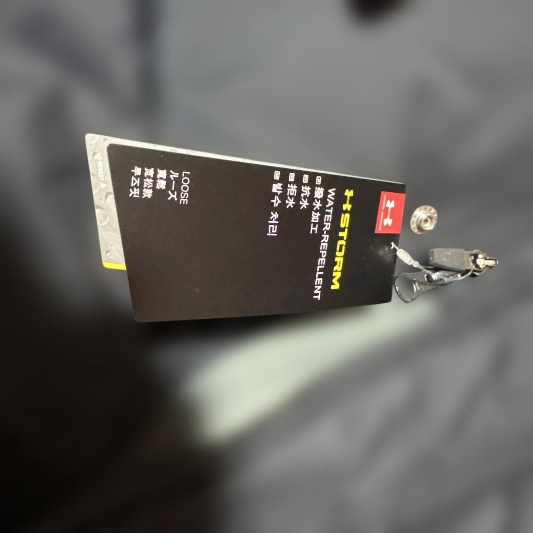 Under Armour 黒 ベンチコート フード付き