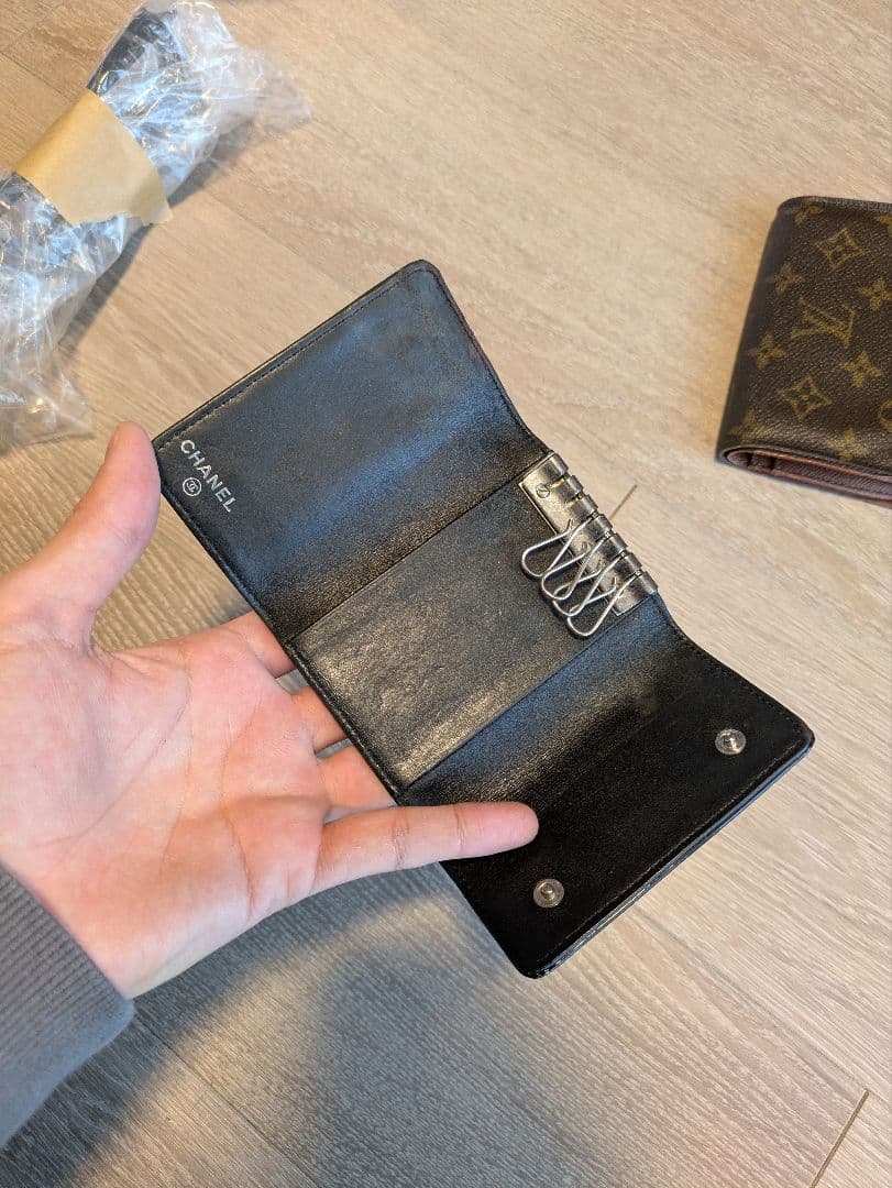CHANEL ブラックキーケース
