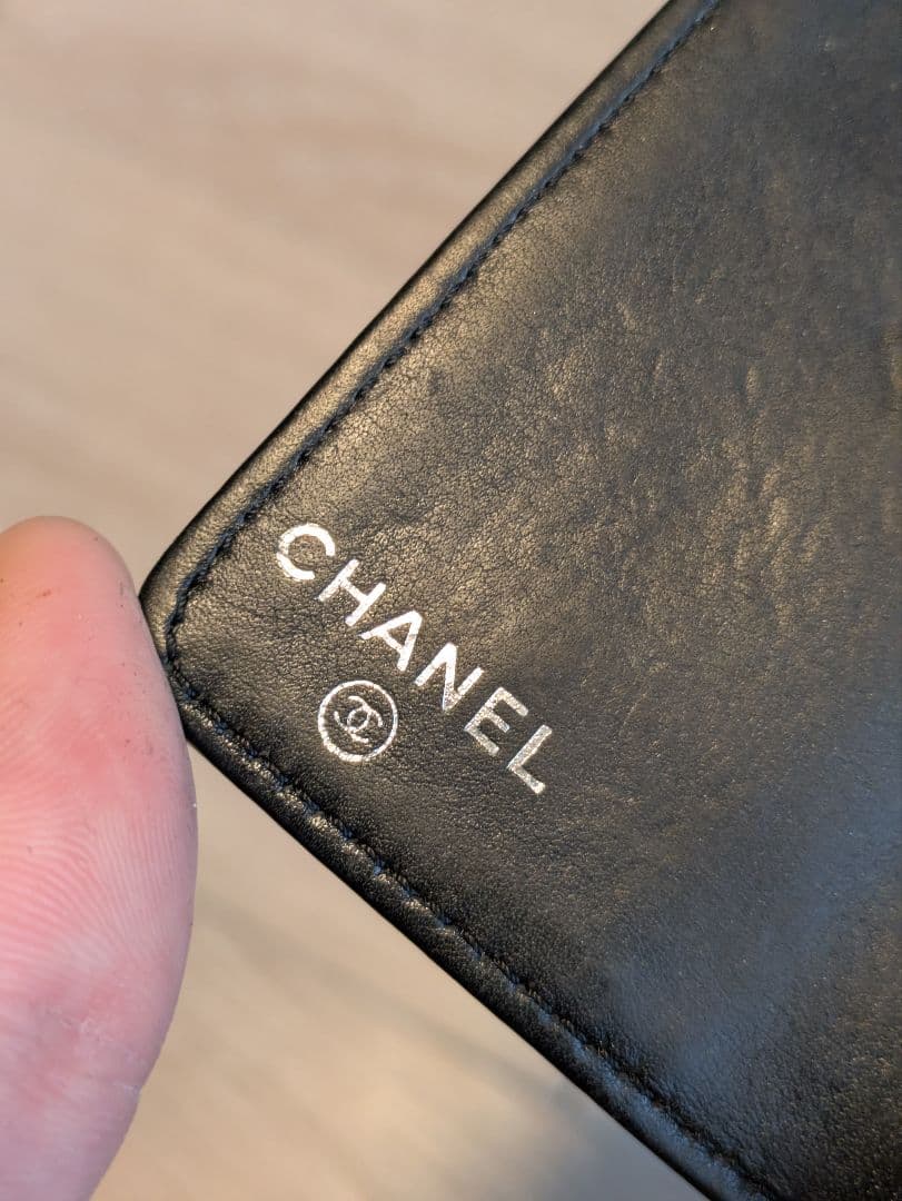 CHANEL ブラックキーケース