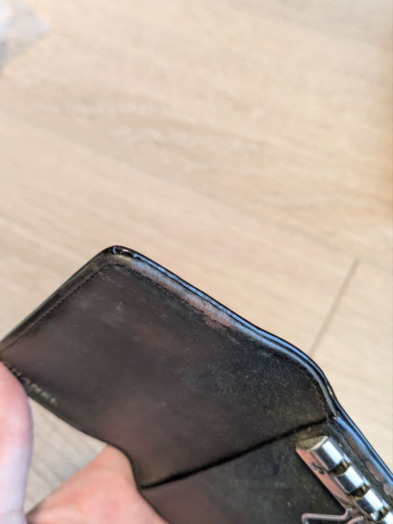 CHANEL ブラックキーケース