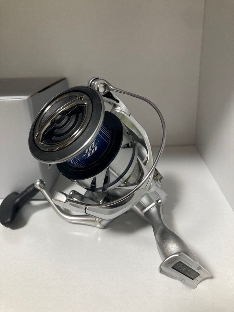 値下げ☆新品未使用☆23ストラディックSTRADIC☆4000XG☆リール