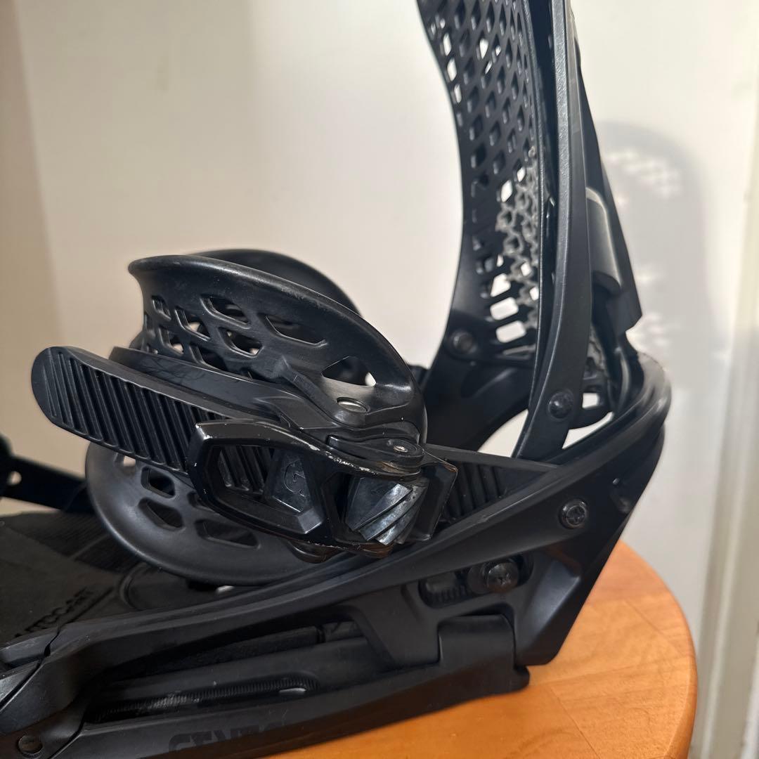 burton genesis EST mサイズ