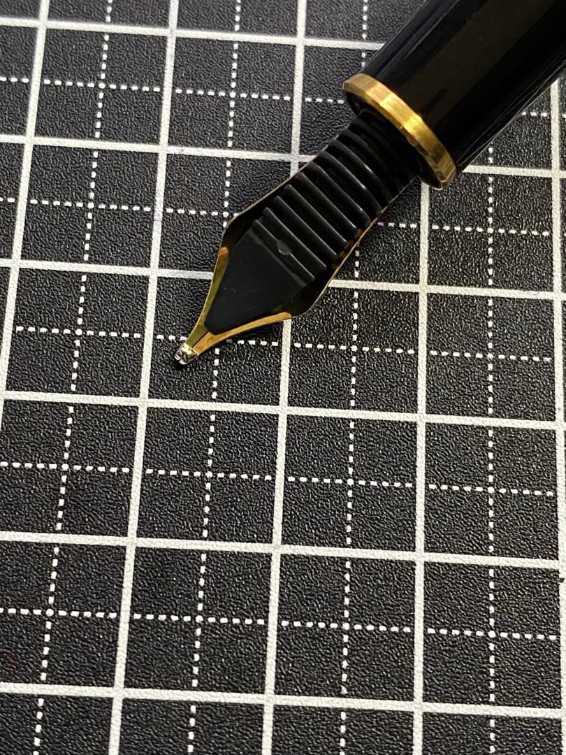 PLATINUM #3776 Century BLACK 万年筆　字幅C