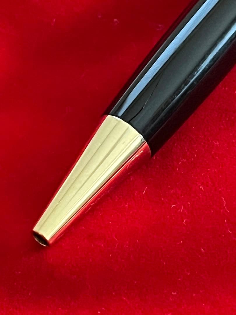 モンブランボールペン マイスターシュテュック 164ゴールド❗️艶やかです‼️