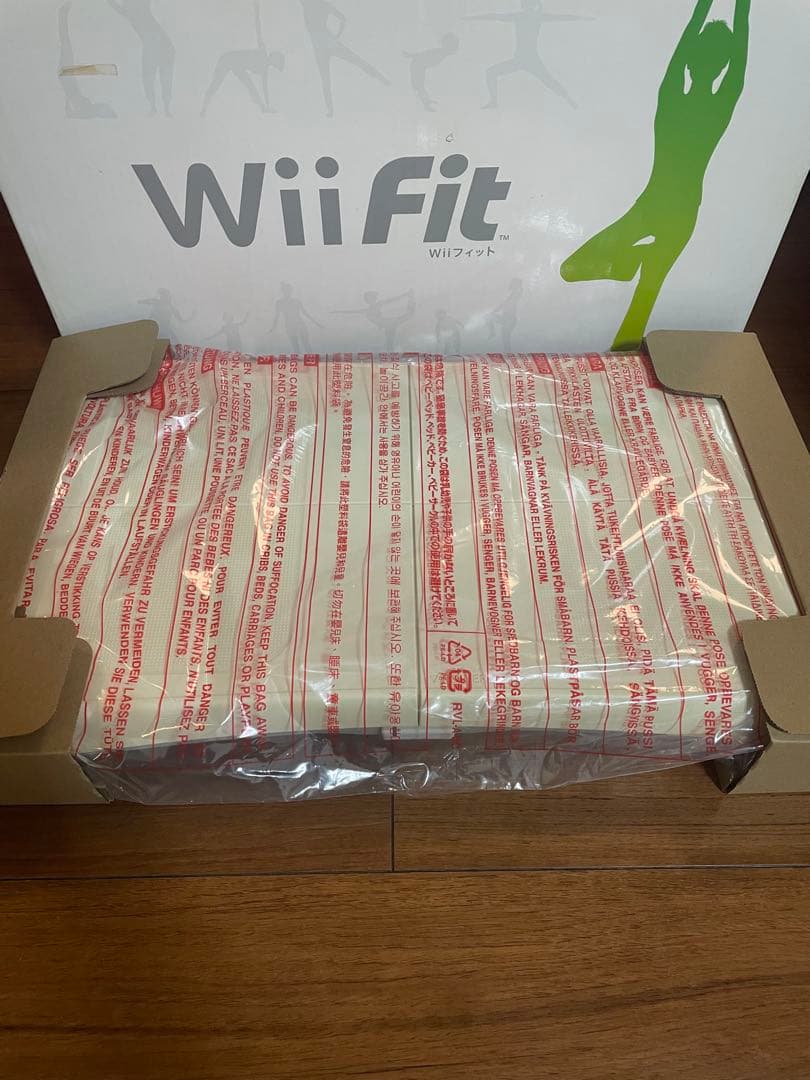 任天堂 Wii本体・Wii Fitバランスボード・ソフト9 本セット