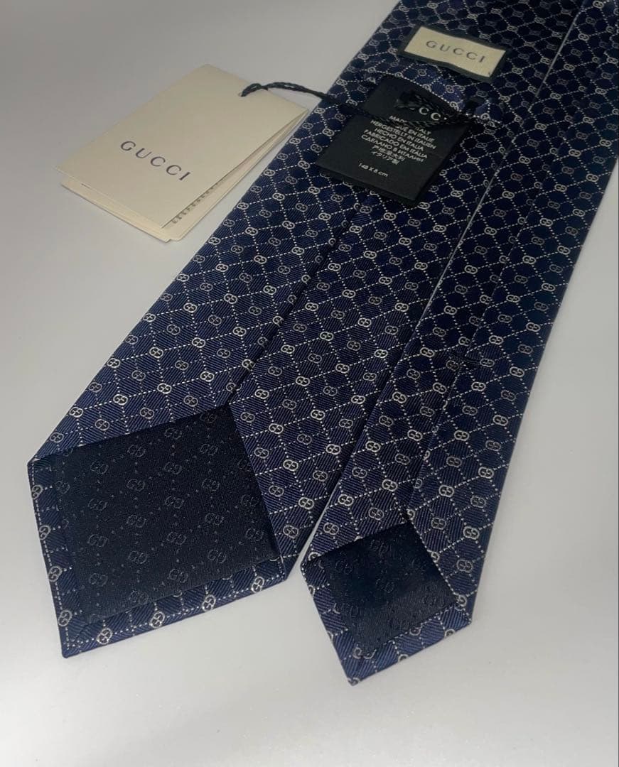 新品 グッチ ネクタイ ハイブランド GG 総柄 ネイビー