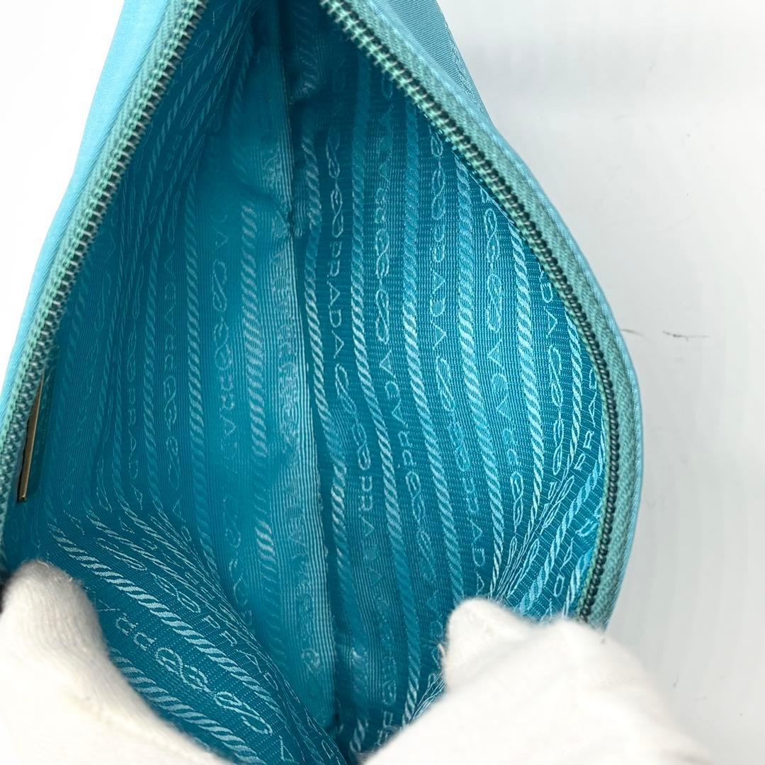 PRADA ポーチ ナイロン ターコイズブルー ロゴ ジャガード ゴールド金具