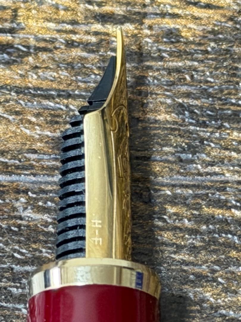 新品未使用　旧刻印　大型　プロフィット21 セーラー　万年筆　21金　F マルン