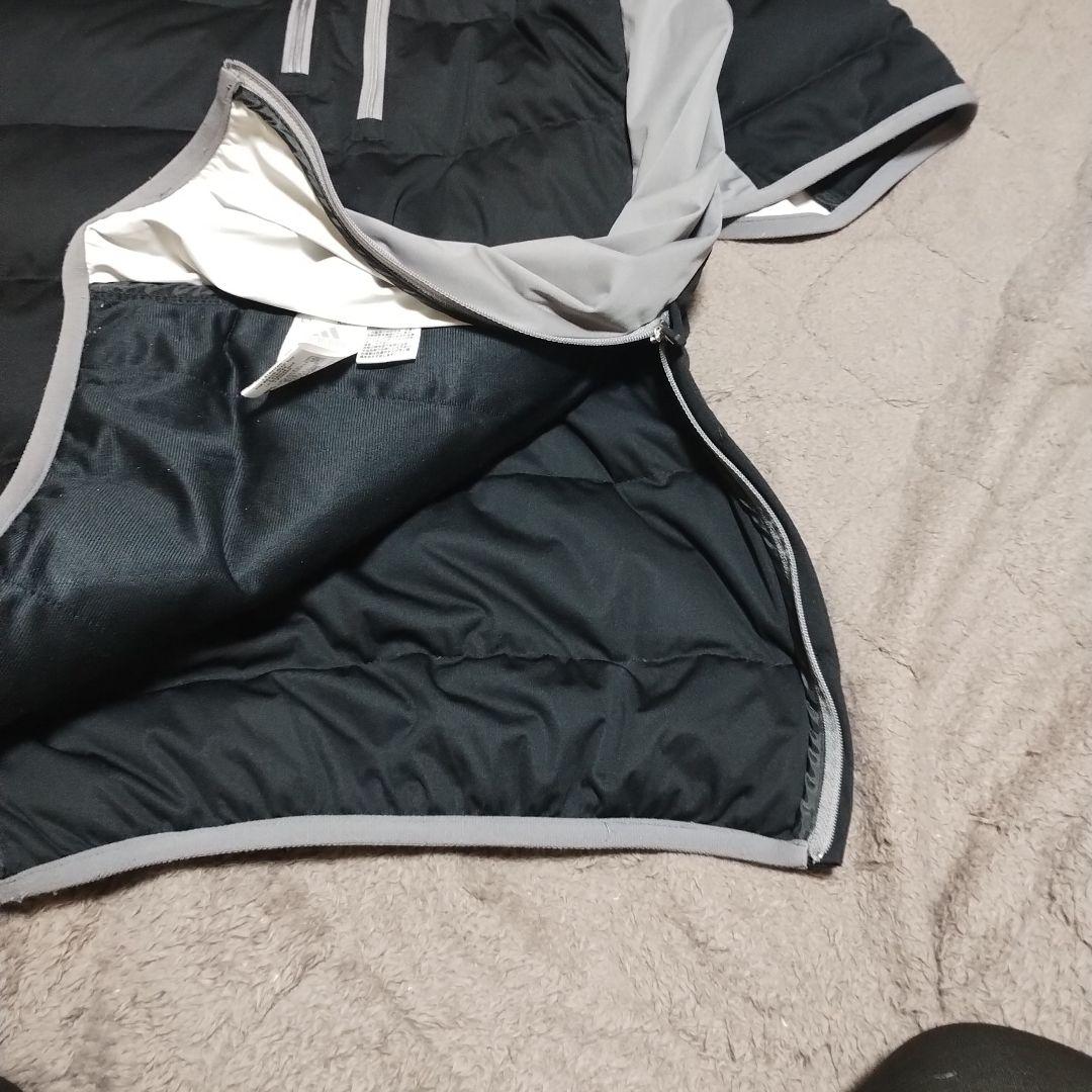 極美品　アディダスゴルフ 半袖ダウンプルオーバー Oサイズ IC611