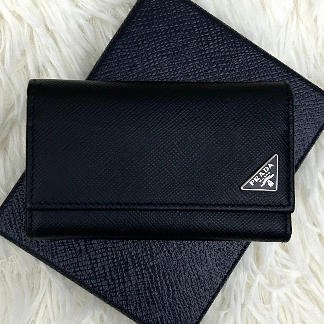 【極美品】PRADA プラダ サフィアーノレザー 6連 キーケース