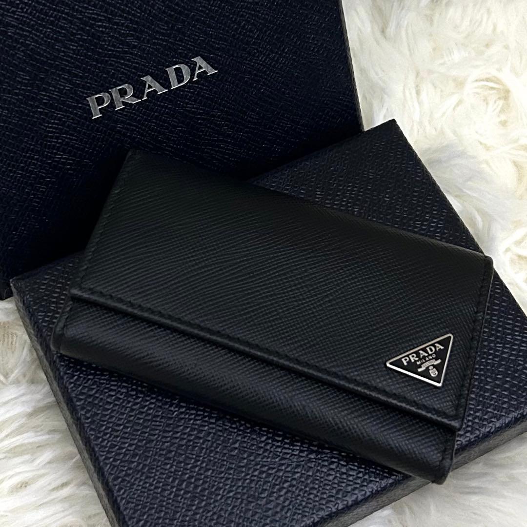 【極美品】PRADA プラダ サフィアーノレザー 6連 キーケース