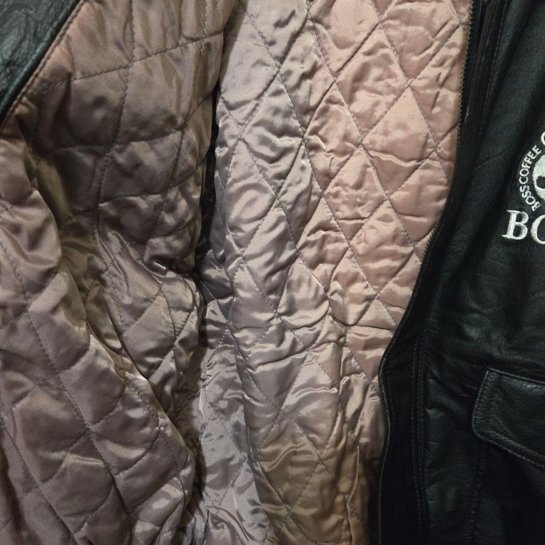 希少　ボスジャン サントリー　BOSS ロゴ刺繍　バックロゴ　牛革　Mサイズ