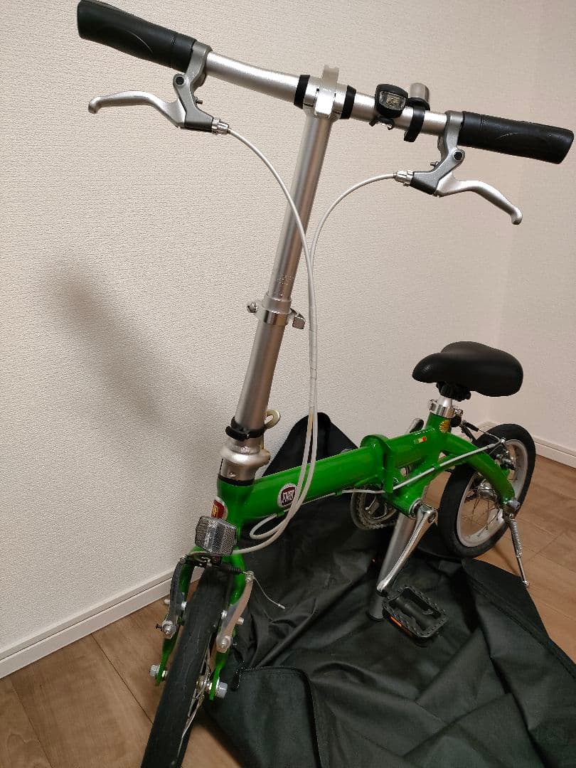 FIAT フィアット 折りたたみ自転車 約8.5kg DAHON認証マーク付き