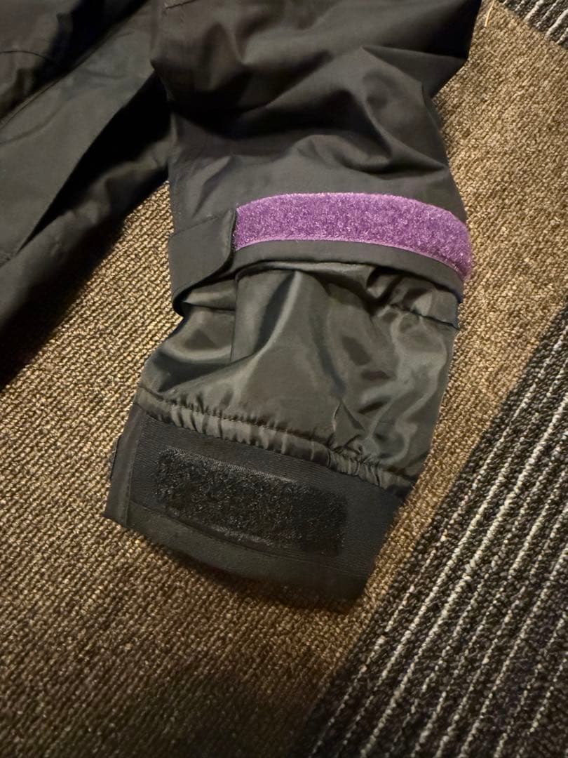 毎日値下げ中　完売品　超希少　バリバス　ドライアーマーレインスーツvars-09