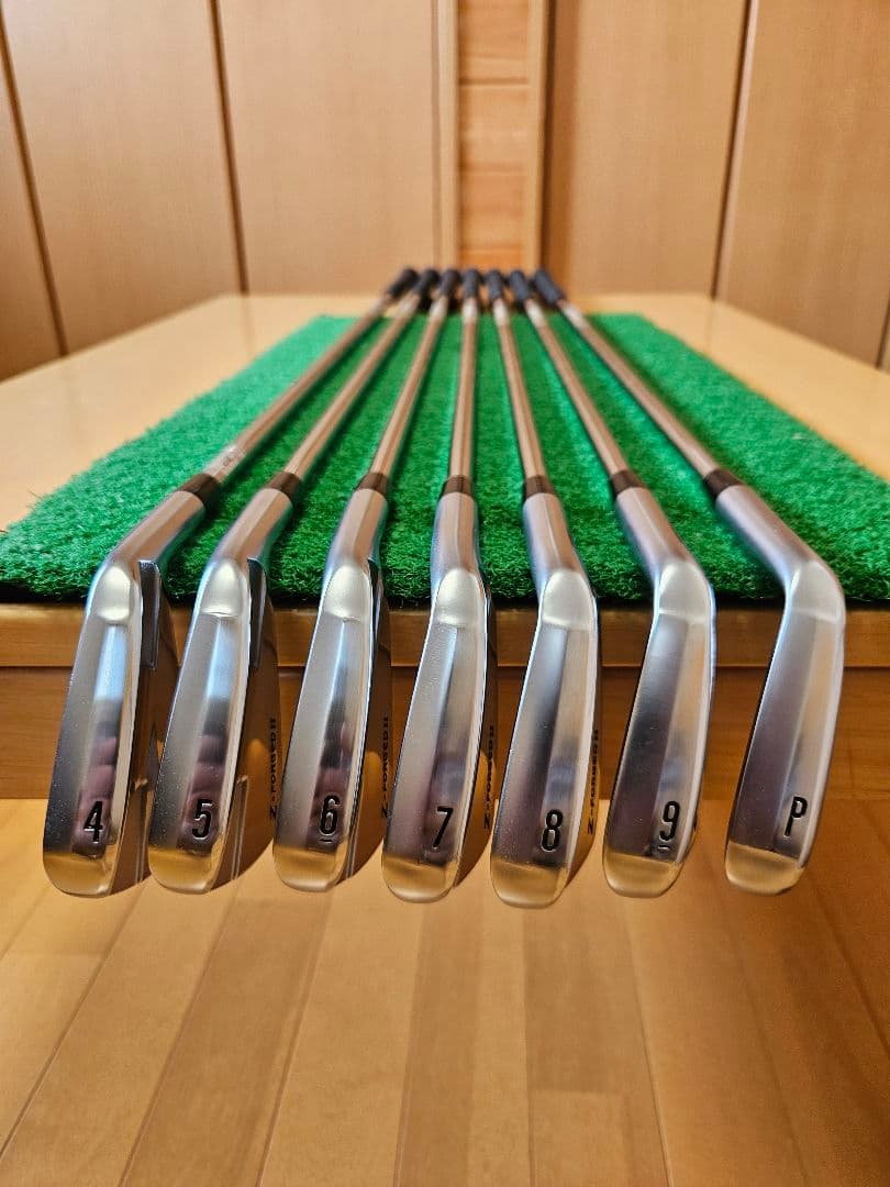 スリクソン　NEW　Zフォージド２　ダイナミックゴールド　ツアーイッシューEX