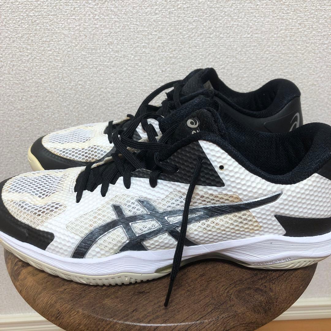 アシックス　asicsバレーシューズ26.5㎝