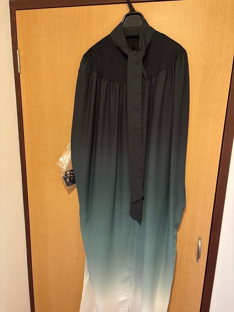 ヤマダヤ　resil グラデーション　バックタイ　ロングワンピース